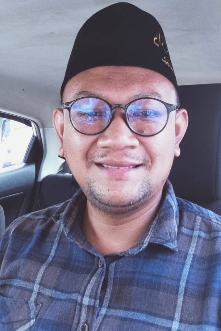 Khoirul Anwar, S.Pi, MH
